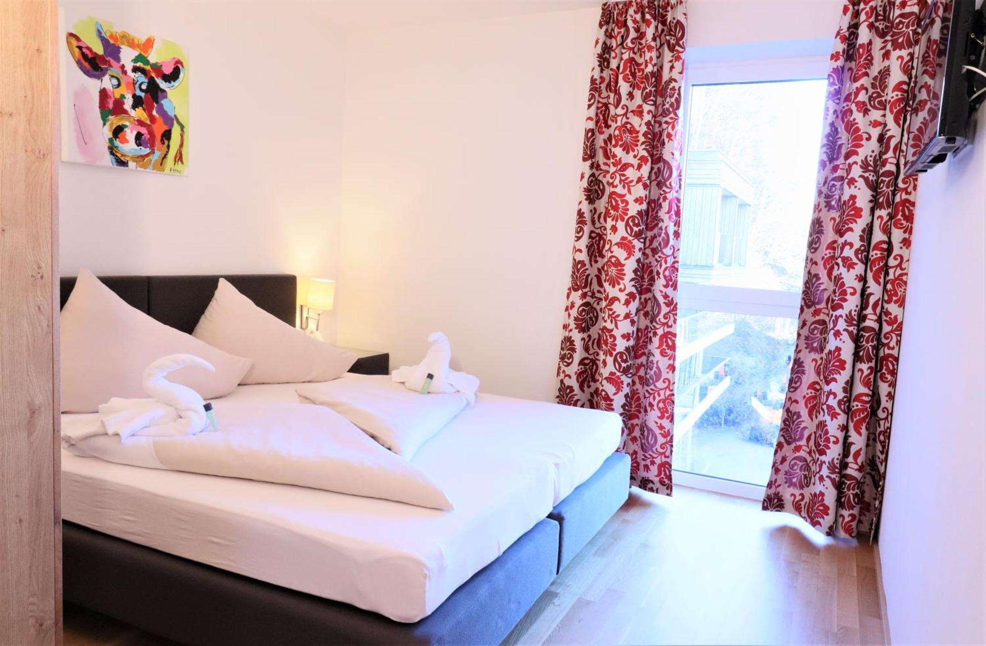Alpin & See Resort - Pinzgau Holidays เซลล์อัมเซ ห้อง รูปภาพ